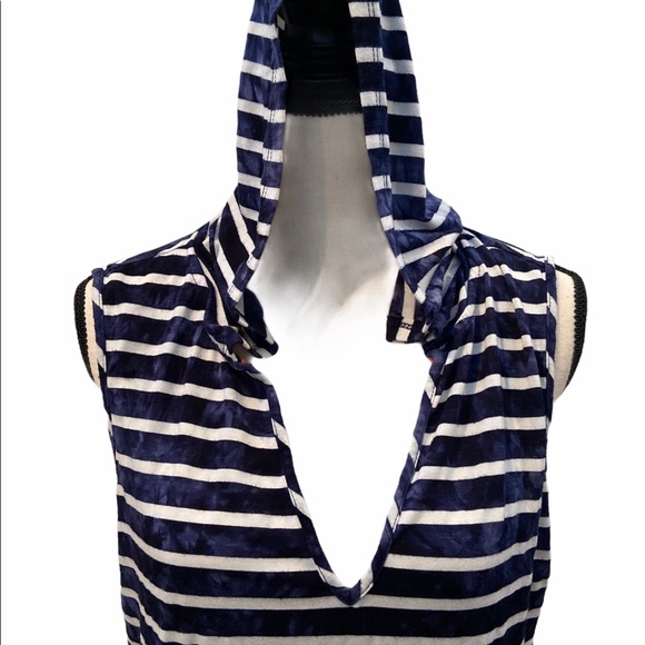 EUC Blue Curl L navy & white stripe hooded coverup - Picture 2 of 7